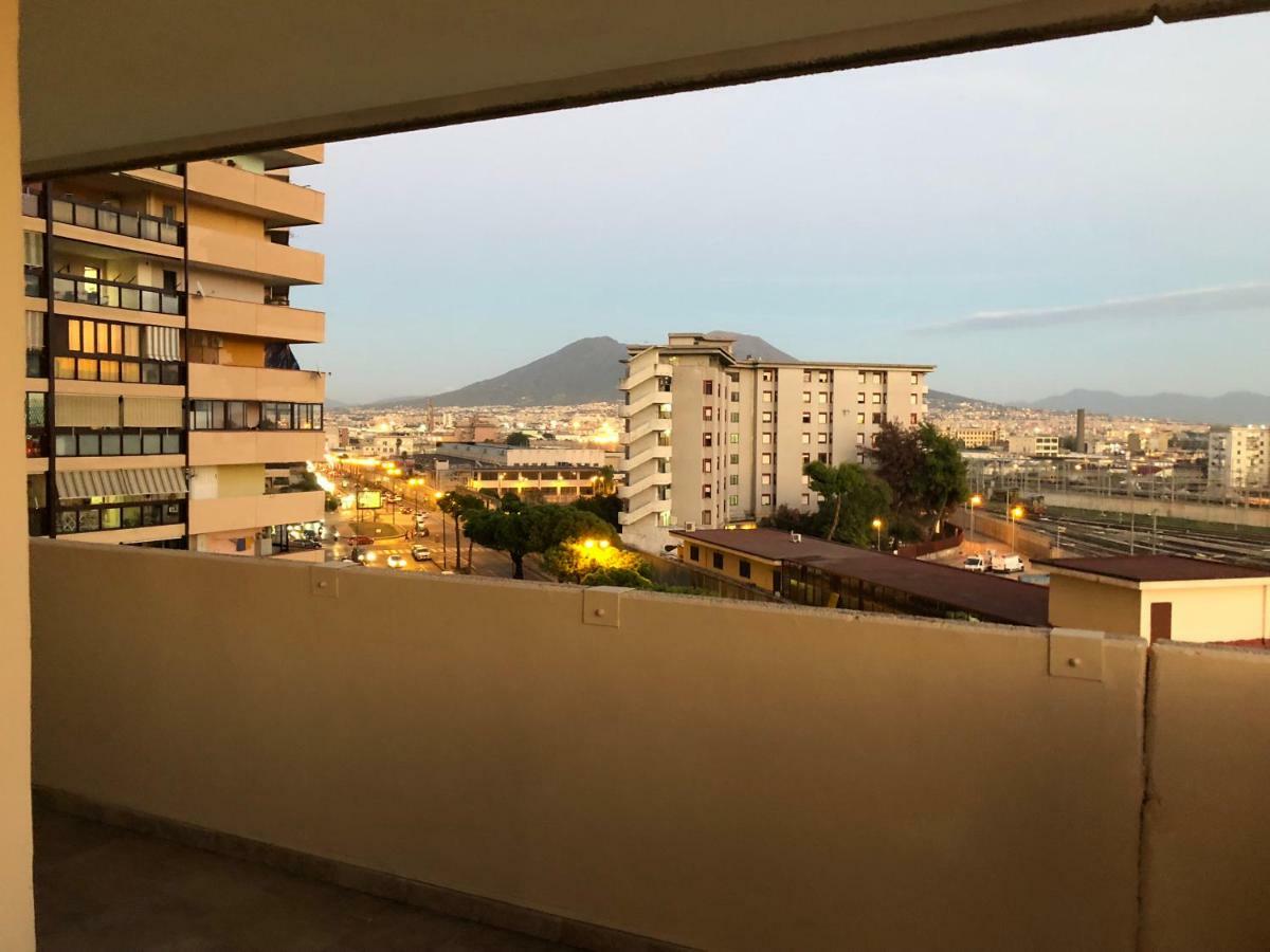 Casa Chiara Italia terrace centro direzionale Appartamento Napoli Esterno foto